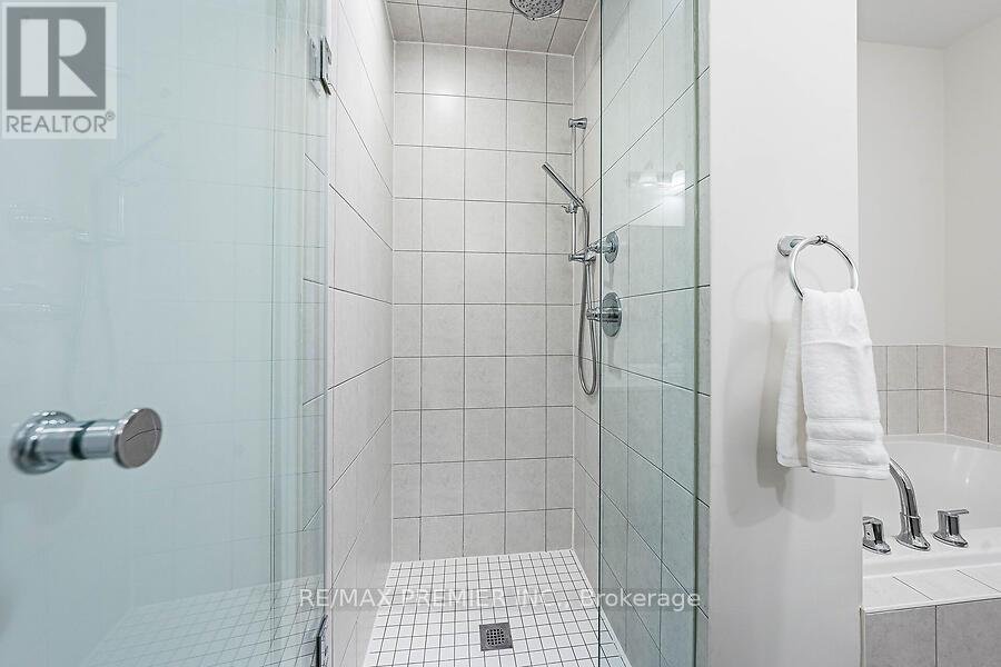 77 SYDNEY CIRCLE - Photo 32