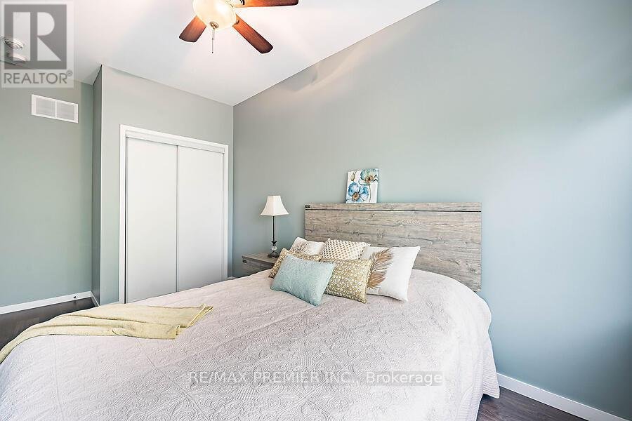 77 SYDNEY CIRCLE - Photo 34