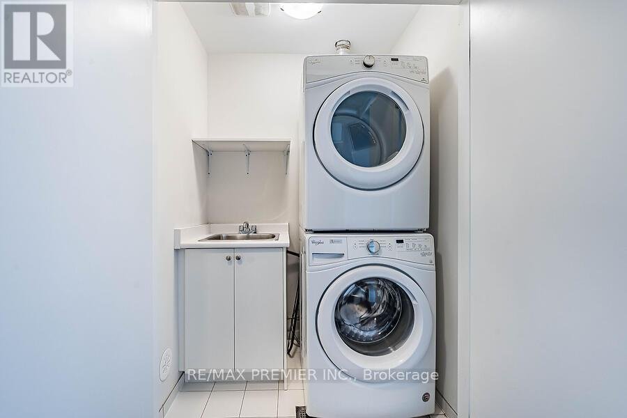 77 SYDNEY CIRCLE - Photo 37