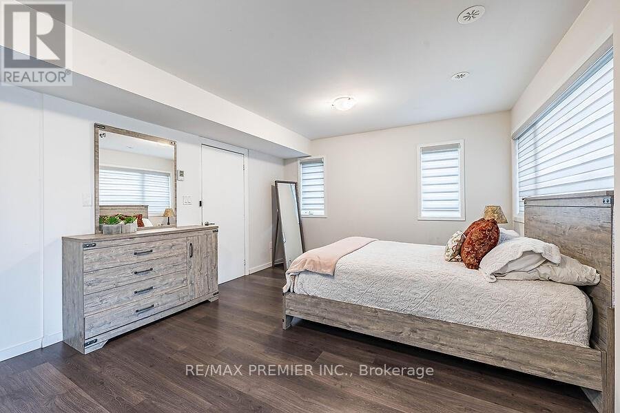 77 SYDNEY CIRCLE - Photo 40