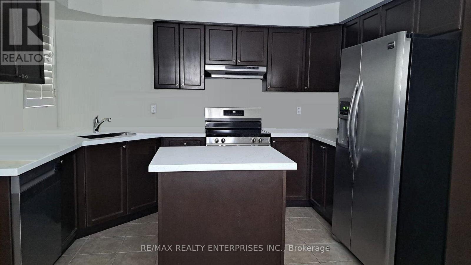 2 SUMMIT DRIVE - Photo 9