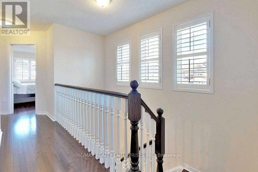 2 SUMMIT DRIVE - Photo 12