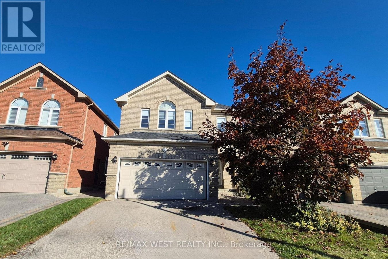 571 VELLORE WOODS BOULEVARD - Photo 1
