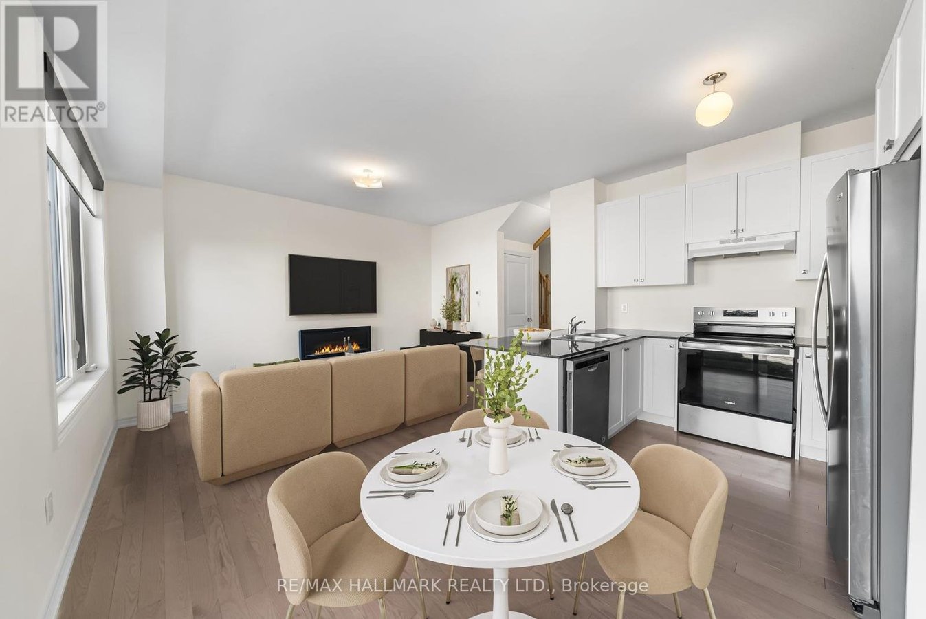 581 BARONS STREET - Photo 13