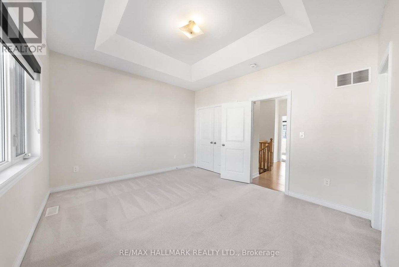 581 BARONS STREET - Photo 19