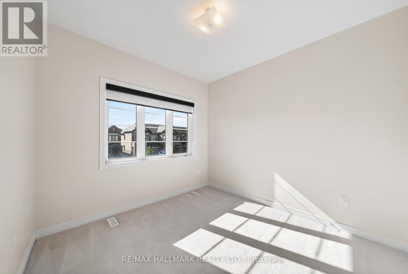 581 BARONS STREET - Photo 22
