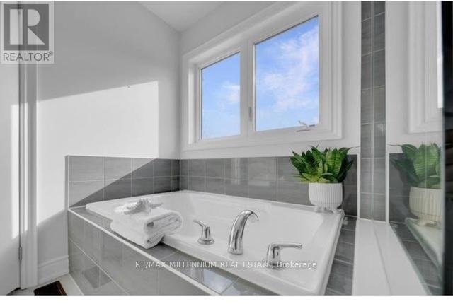 1 INGLESIDE STREET - Photo 8