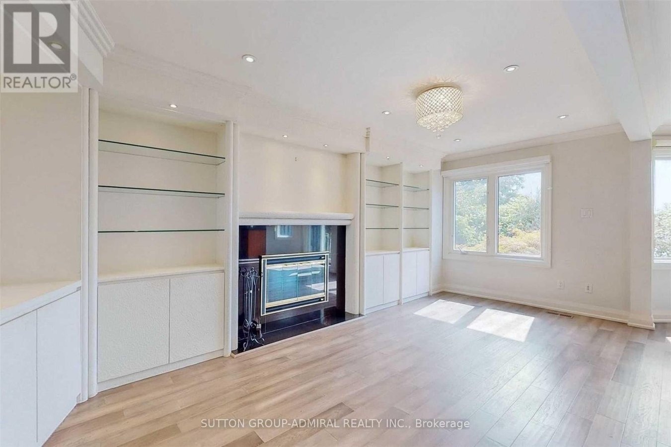 15 DUNDURN CRESCENT - Photo 7