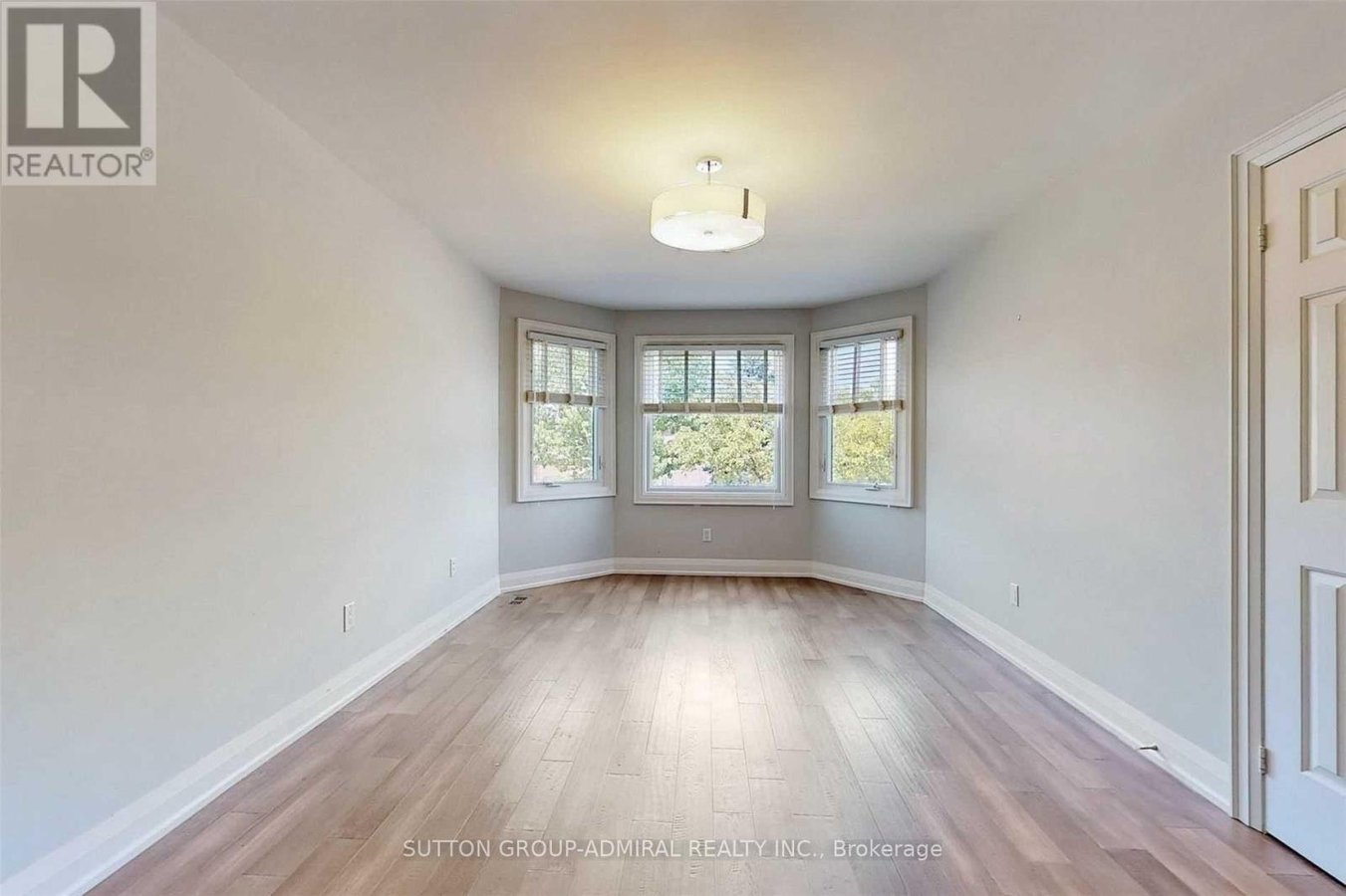 15 DUNDURN CRESCENT - Photo 24