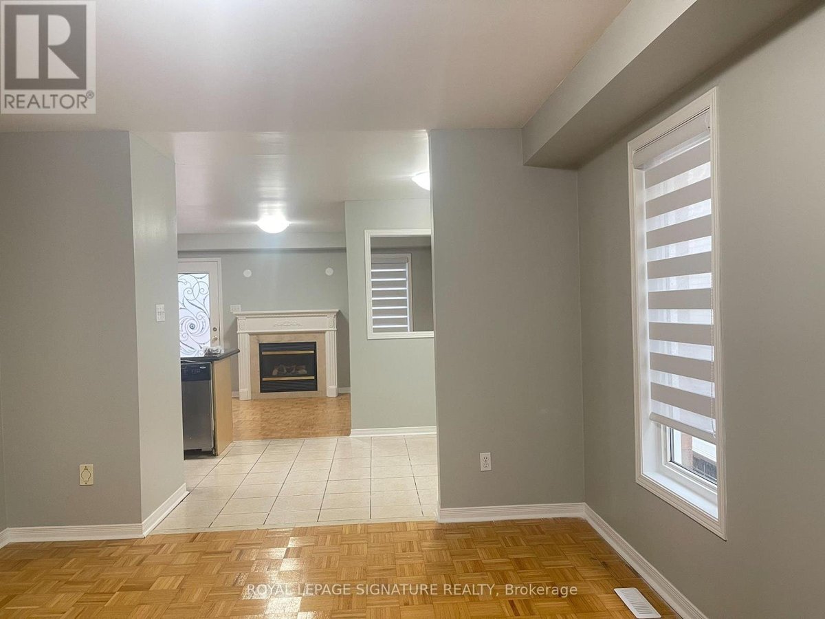 UPPER - 56 NATIONAL PINE DRIVE - Photo 1