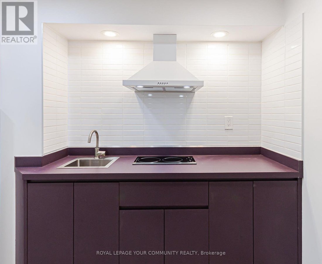 76 BROWNSTONE CIRCLE - Photo 5