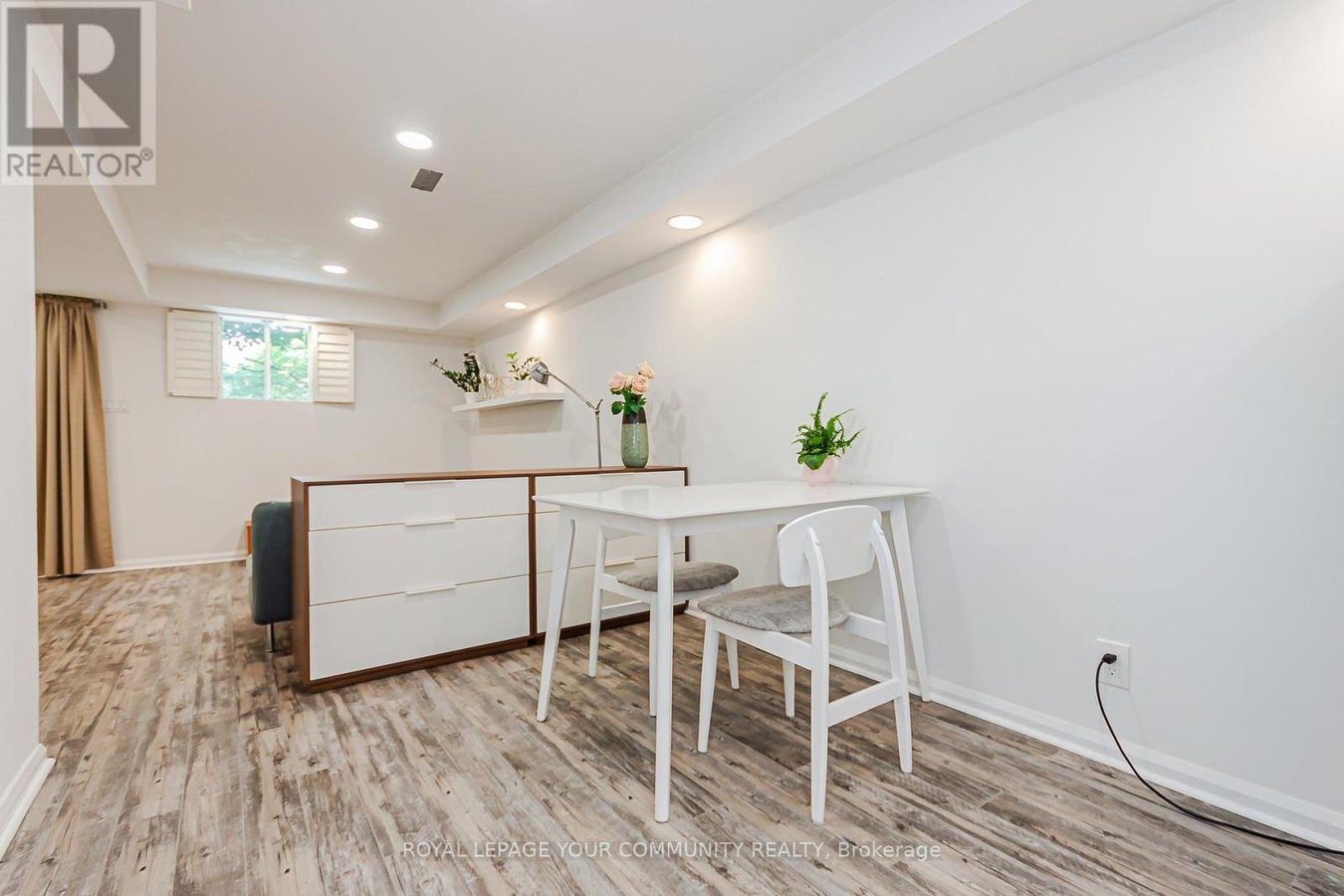 76 BROWNSTONE CIRCLE - Photo 23