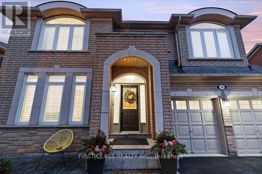 19 FERDINAND AVENUE - Photo 3