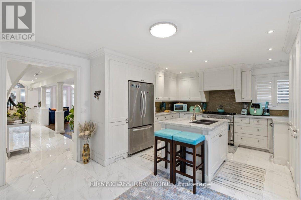 19 FERDINAND AVENUE - Photo 8