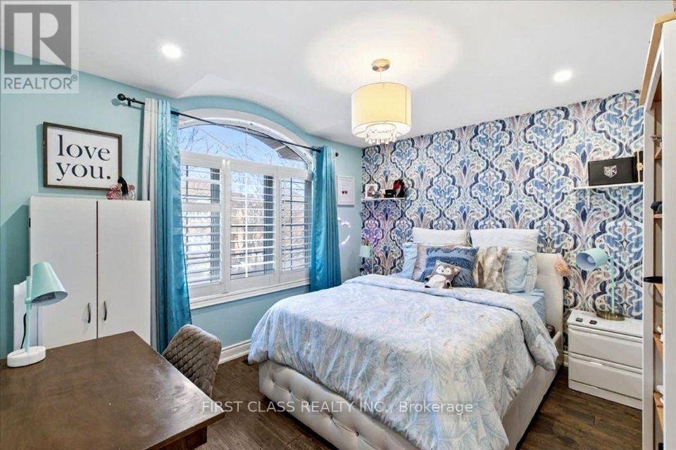 19 FERDINAND AVENUE - Photo 21