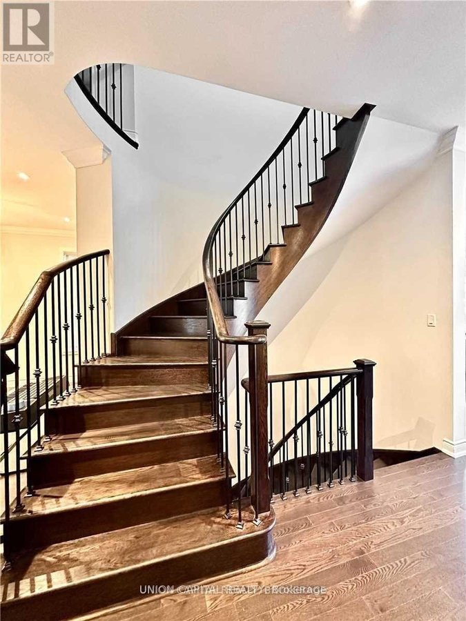 119 LAWFORD ROAD - Photo 11