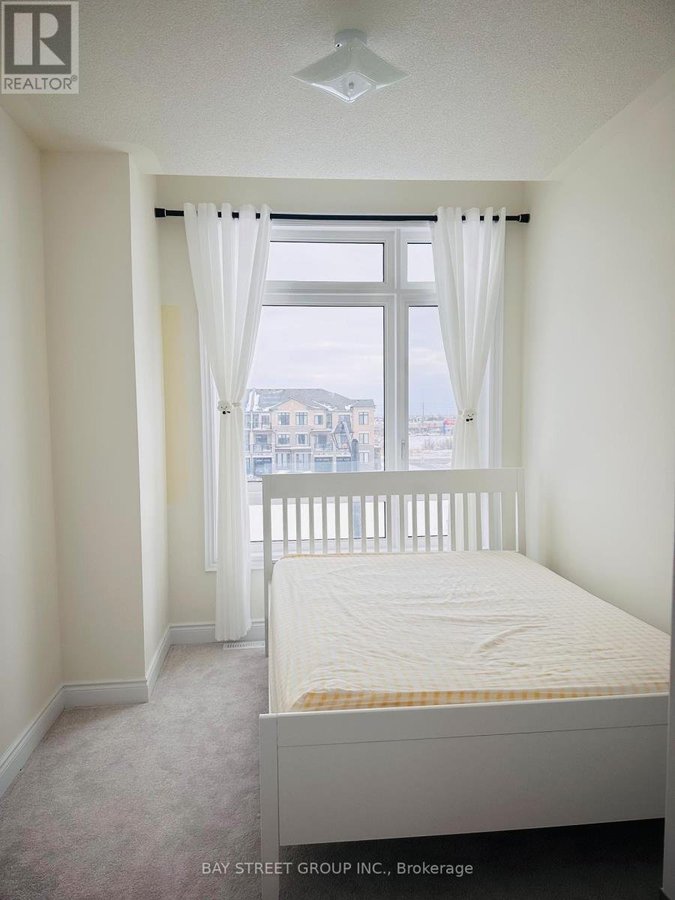255 TENNANT CIRCLE - Photo 32