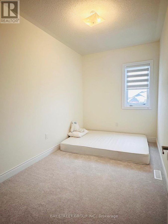 255 TENNANT CIRCLE - Photo 33