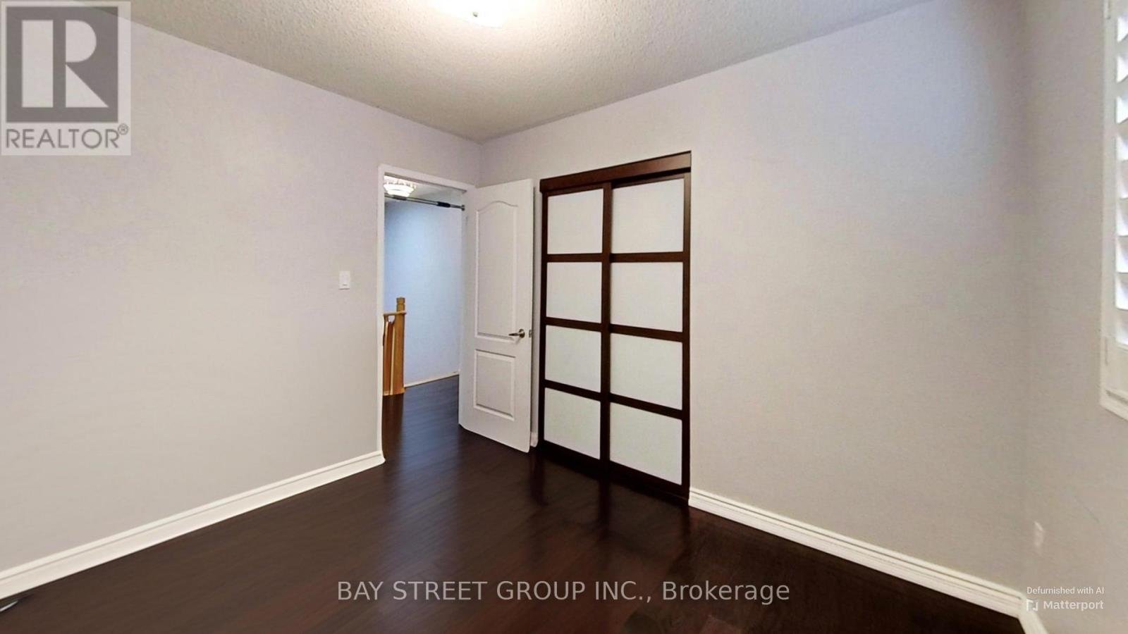 98 ROYALPARK WAY - Photo 11