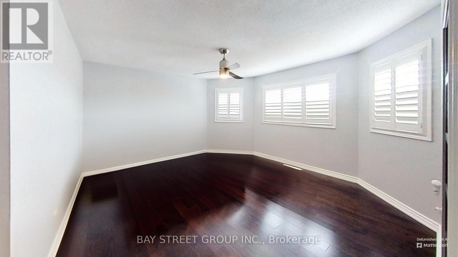 98 ROYALPARK WAY - Photo 13