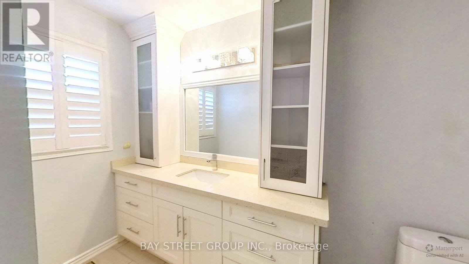 98 ROYALPARK WAY - Photo 15