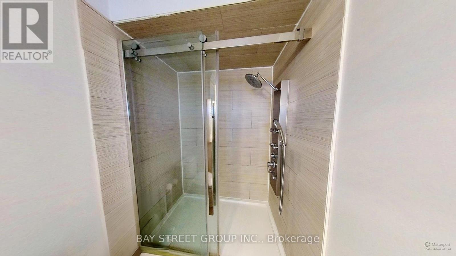 98 ROYALPARK WAY - Photo 16