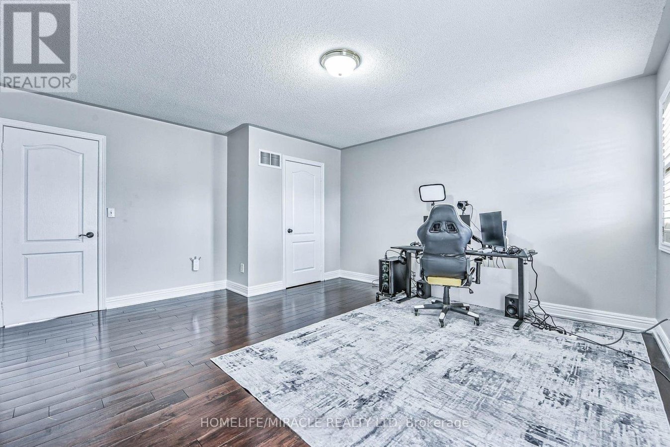 215 BACHMAN DRIVE - Photo 18