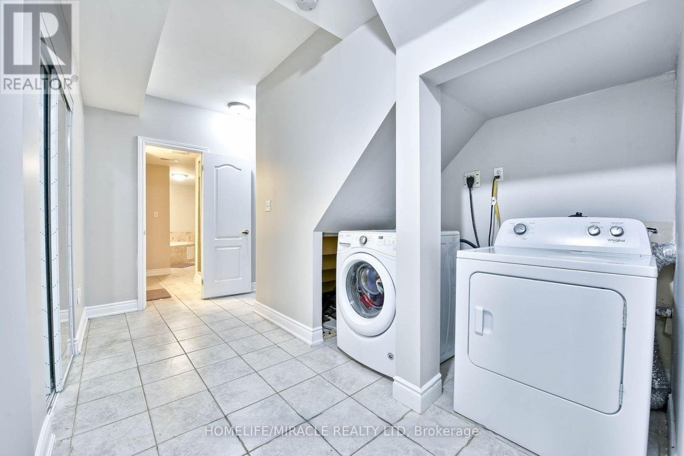 215 BACHMAN DRIVE - Photo 23