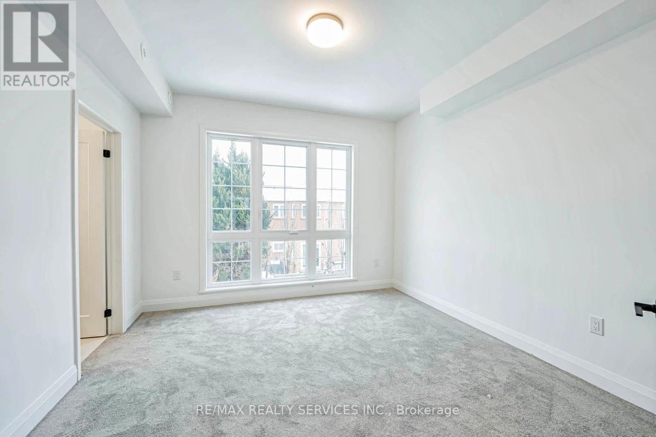 35 ALTON CRESCENT - Photo 29