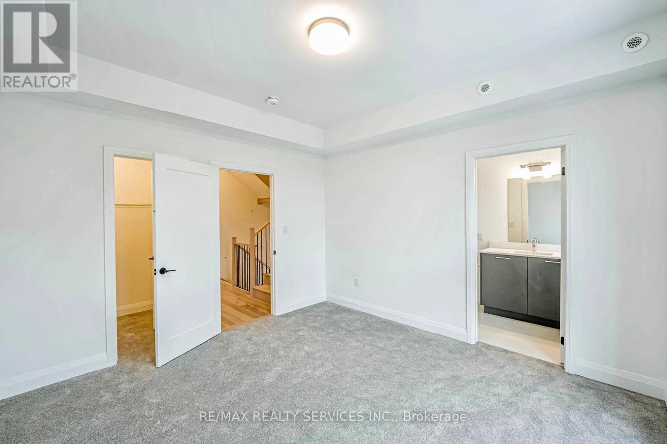 35 ALTON CRESCENT - Photo 31