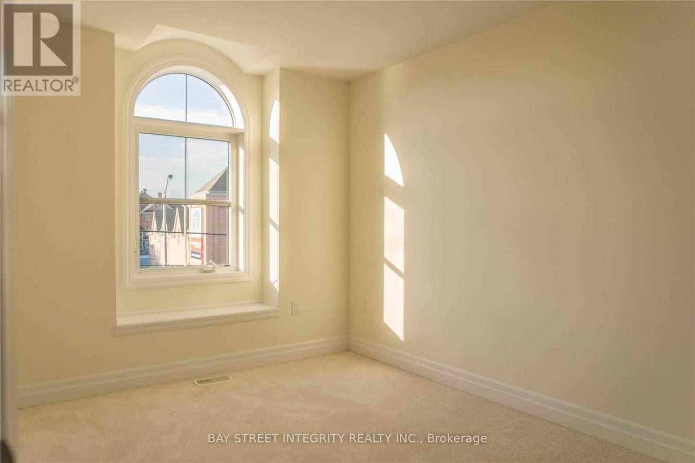 7 - 2267 MAJOR MACKENZIE DRIVE W - Photo 11