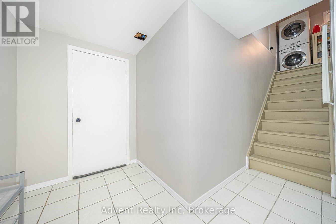 BSMT - 49 CHERHILL DRIVE - Photo 4
