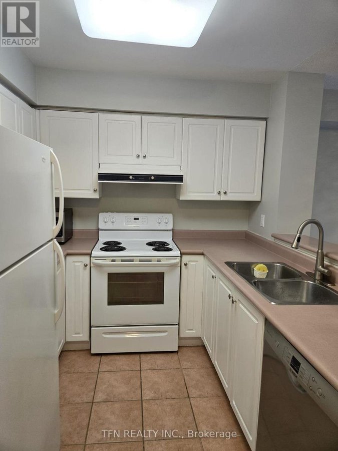 309 - 1 EMERALD LANE - Photo 5