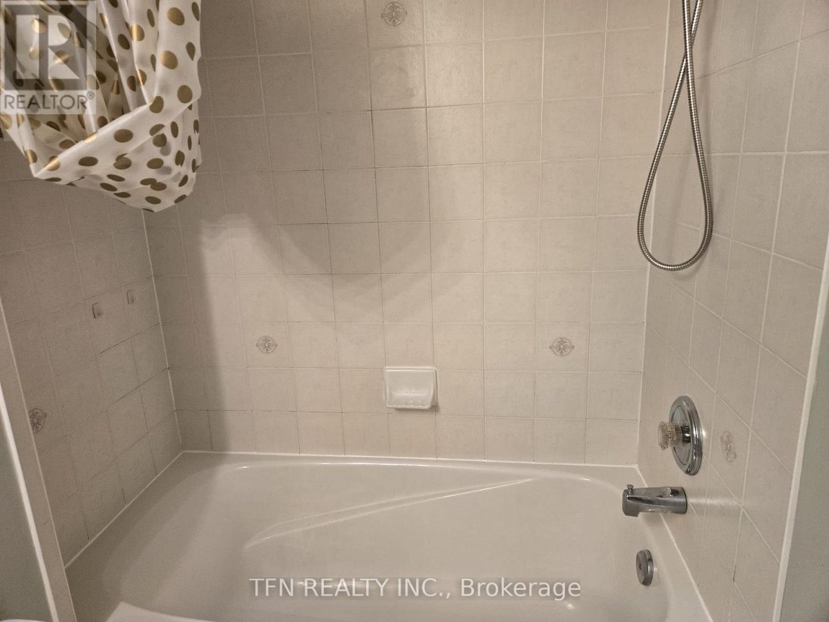 309 - 1 EMERALD LANE - Photo 15