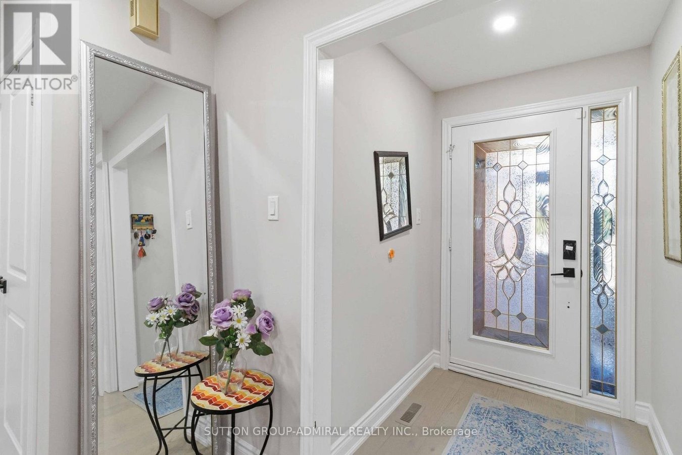 MAIN & UPPER FLR - 87 MARITA PLACE - Photo 4