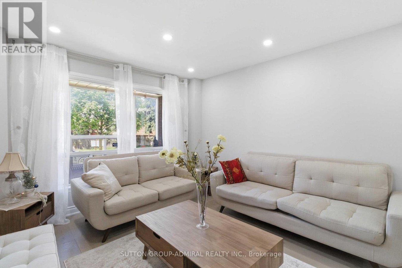 MAIN & UPPER FLR - 87 MARITA PLACE - Photo 5