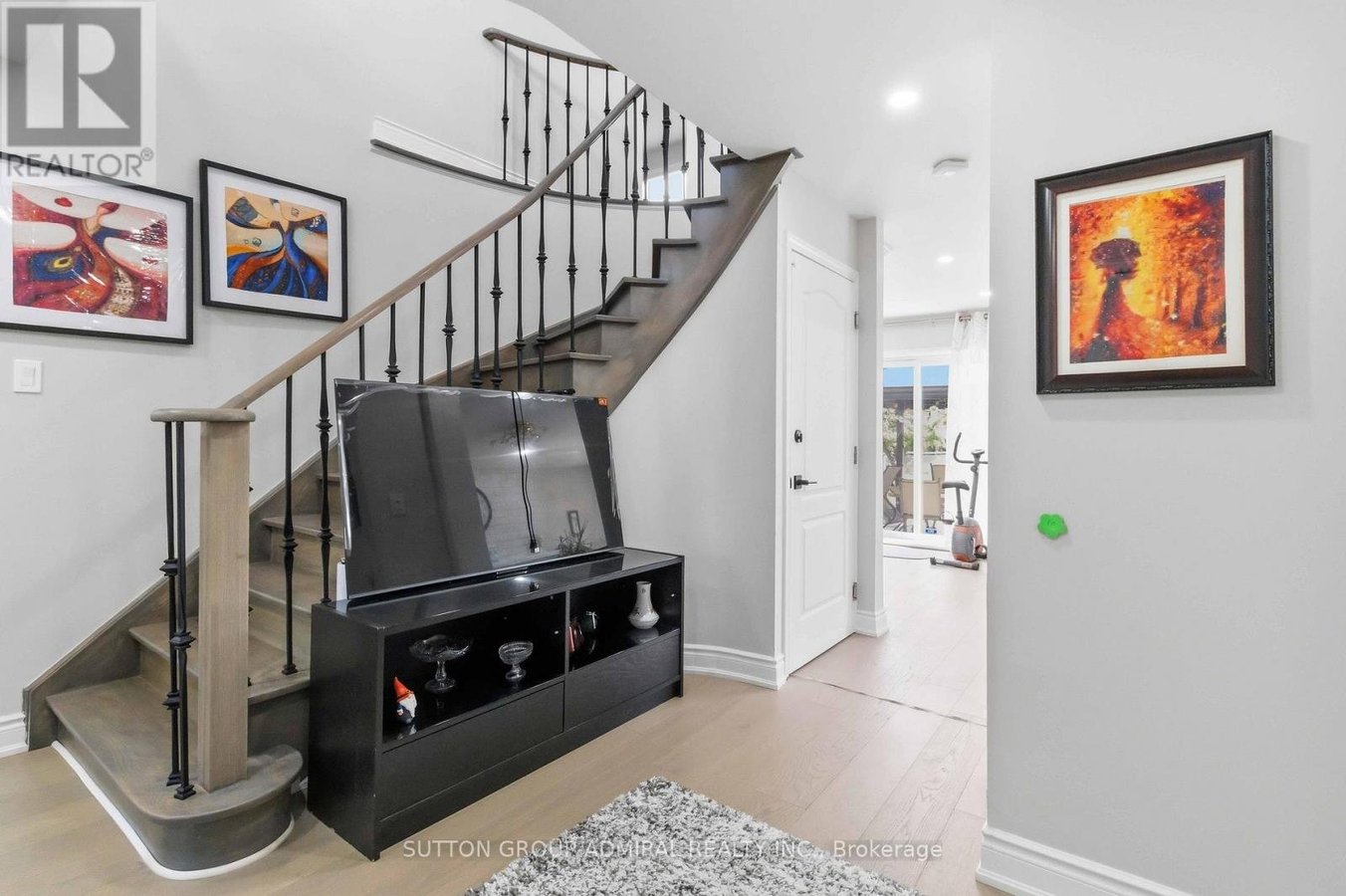 MAIN & UPPER FLR - 87 MARITA PLACE - Photo 15