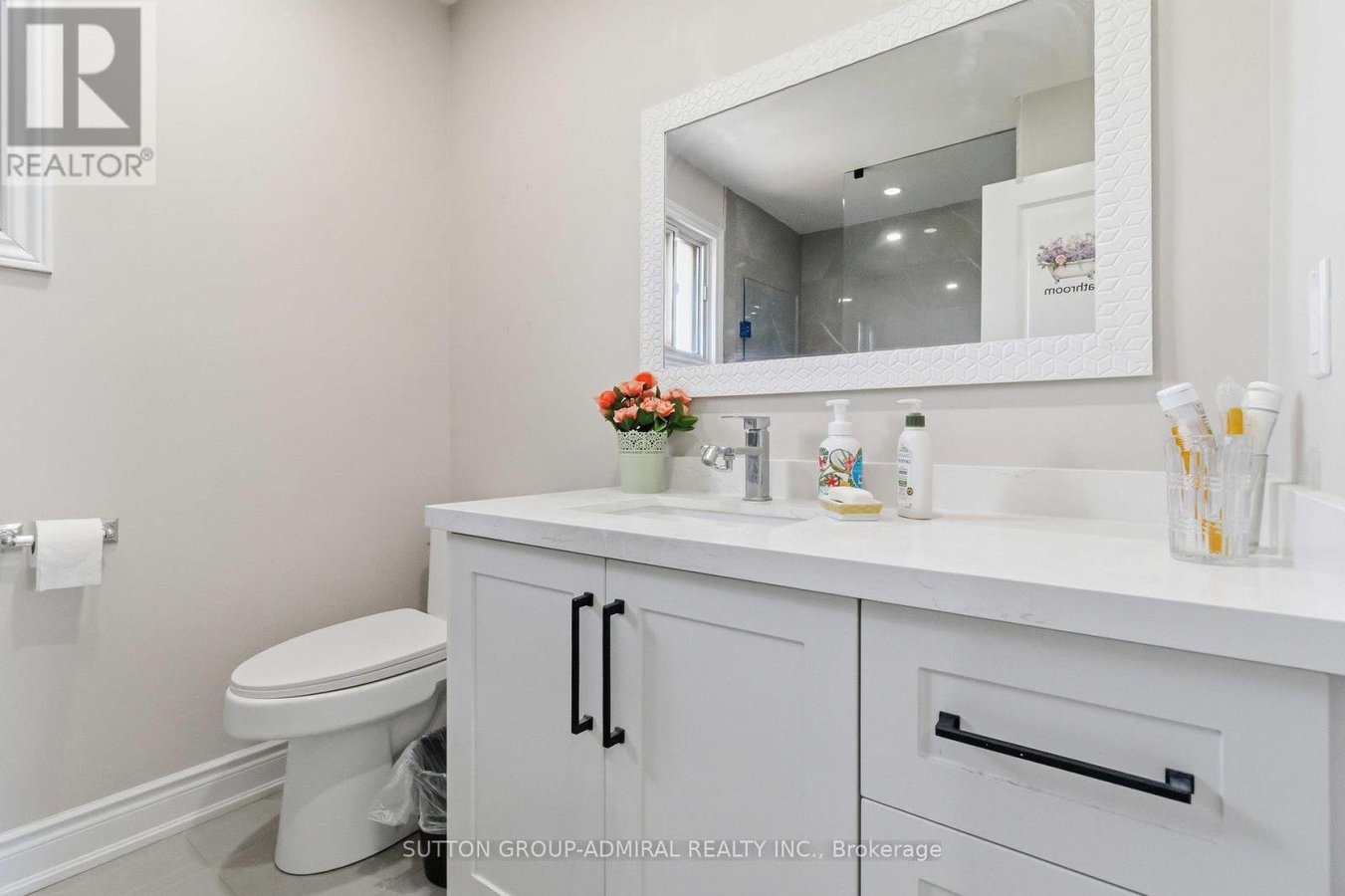MAIN & UPPER FLR - 87 MARITA PLACE - Photo 19