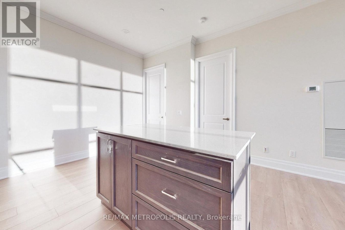 PH08 - 9075 JANE STREET - Photo 15