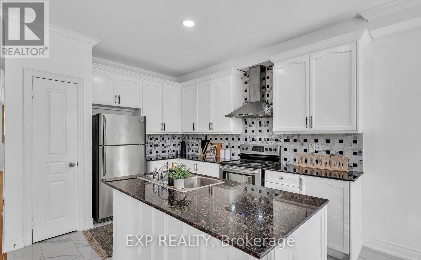 61 RICHLER AVENUE - Photo 11
