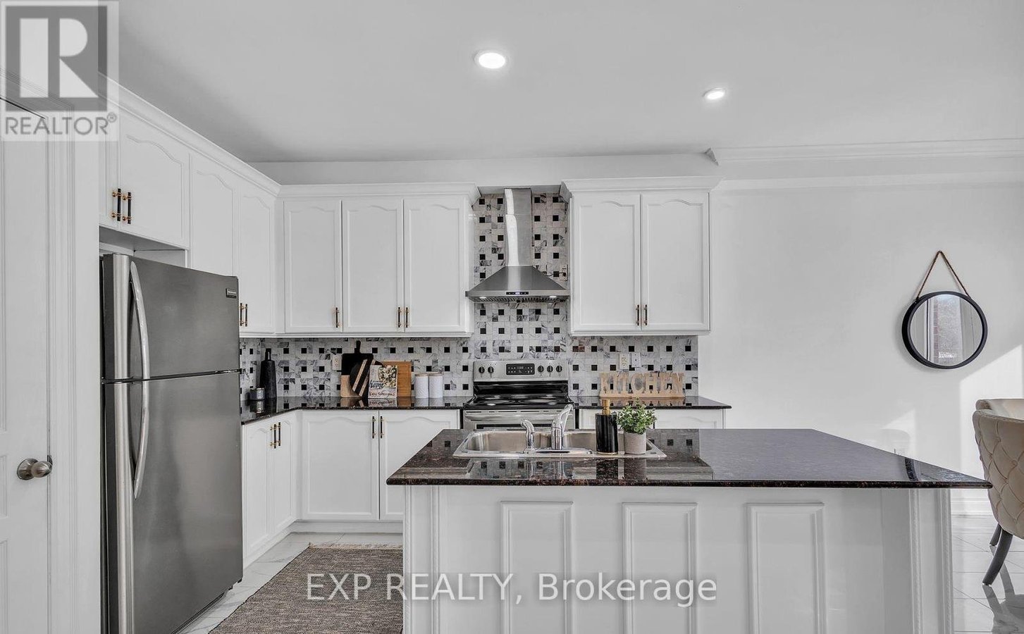 61 RICHLER AVENUE - Photo 12