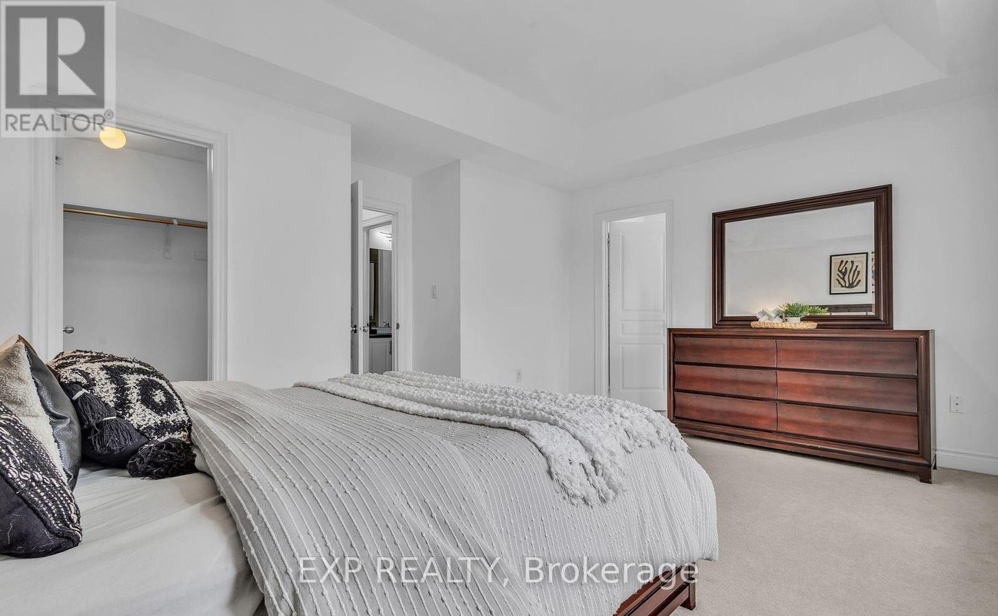 61 RICHLER AVENUE - Photo 18
