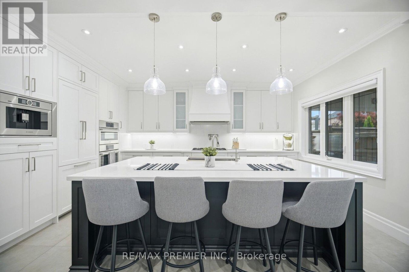 MAIN & SECOND FLOOR - 25 ANDREW HILL DRIVE - Photo 10