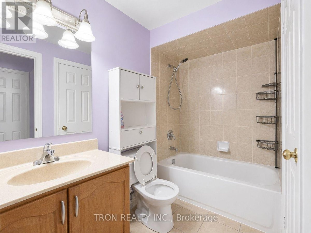 32 ARUNDEL DRIVE - Photo 17
