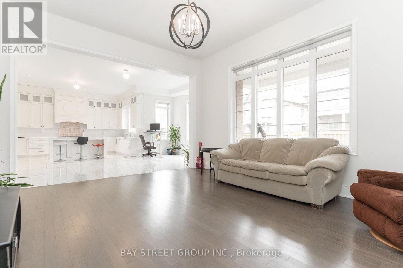 67 NAVE STREET - Photo 9