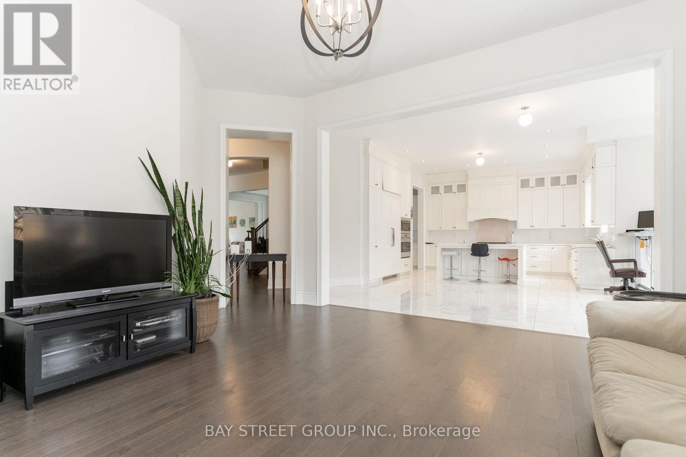 67 NAVE STREET - Photo 10