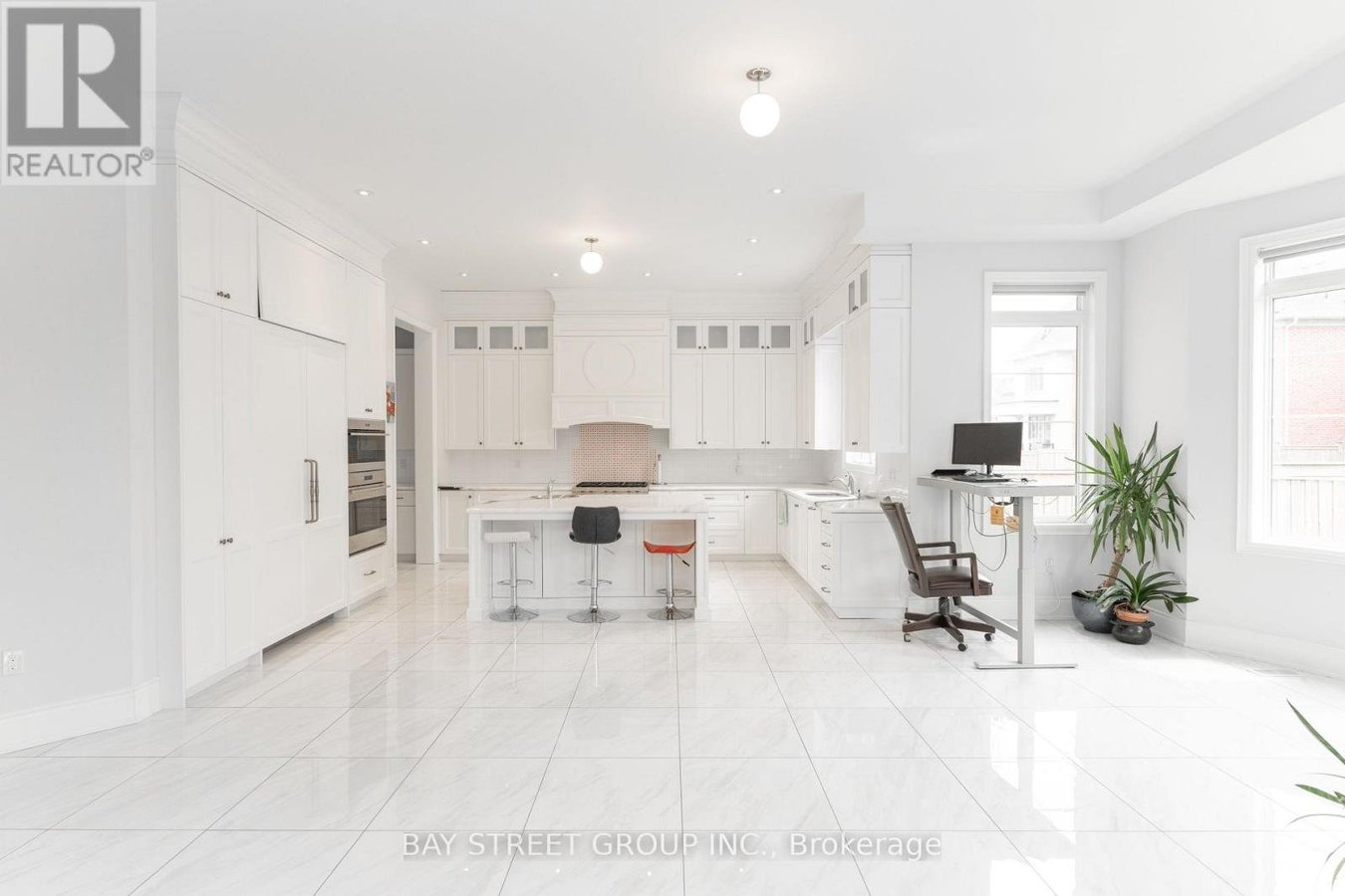 67 NAVE STREET - Photo 12