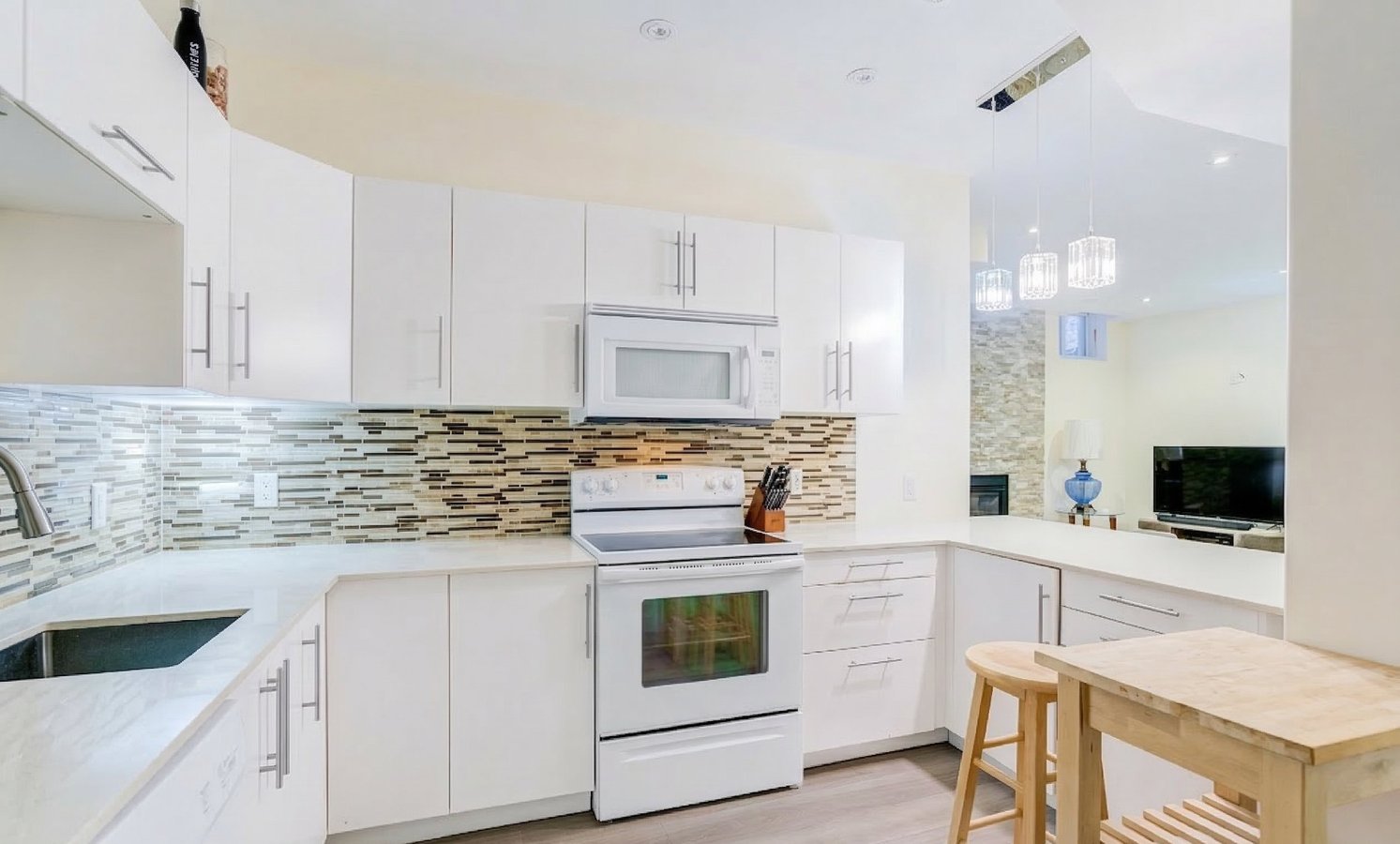 161 Vanda Drive - Photo 3