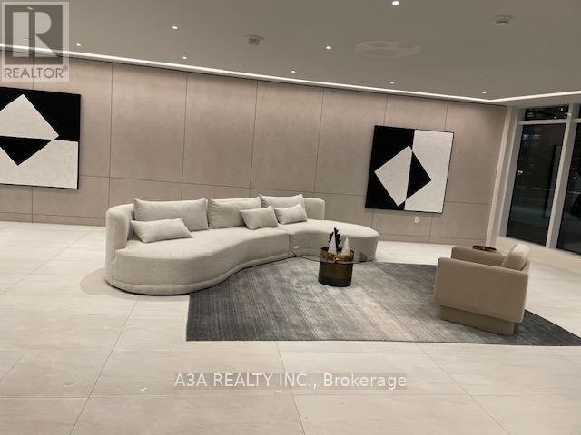 PH-02 - 50 UPPER MALL WAY - Photo 7