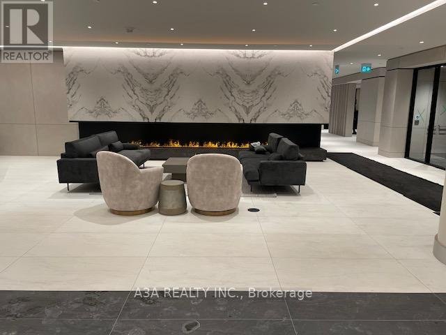 PH-02 - 50 UPPER MALL WAY - Photo 9
